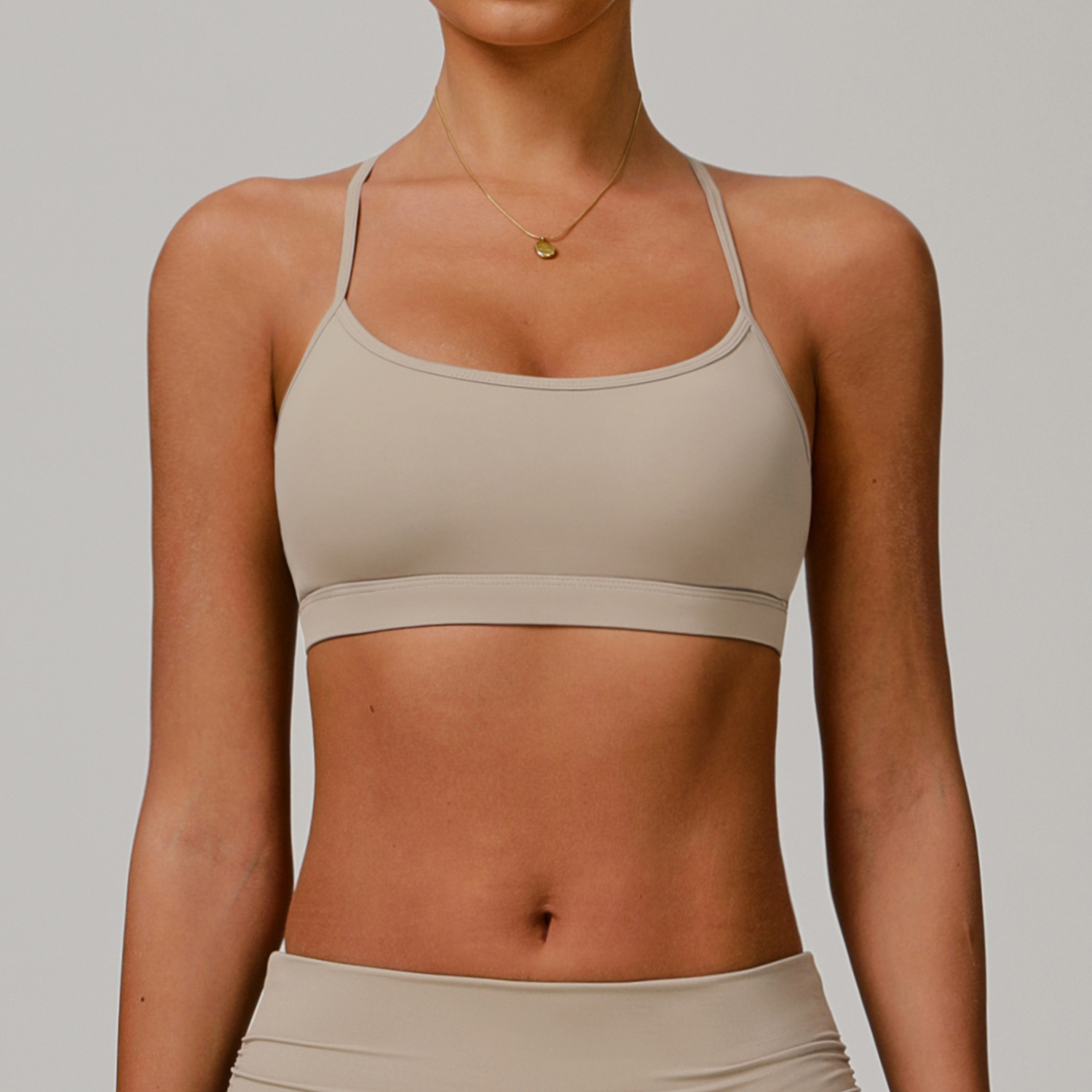 حمالات صدر رياضية نسائية مثيرة - مراجعة Sports Bra Racerback وسعره