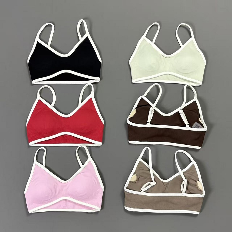 حمالة صدر رياضية نسائية بخطوط  - مراجعة Sports Bra Racerback وسعره