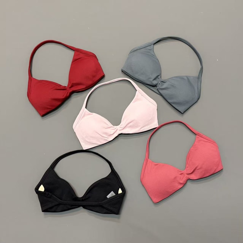 حمالة صدر رياضية نسائية بتصميم - مراجعة Sports Bra Racerback وسعره
