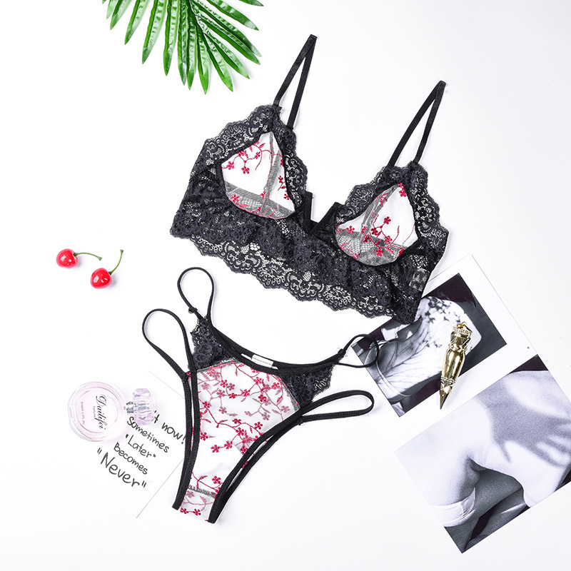 طقم ملابس داخلية نسائية رقيق ل - مراجعة Lace Bralette Set وسعره